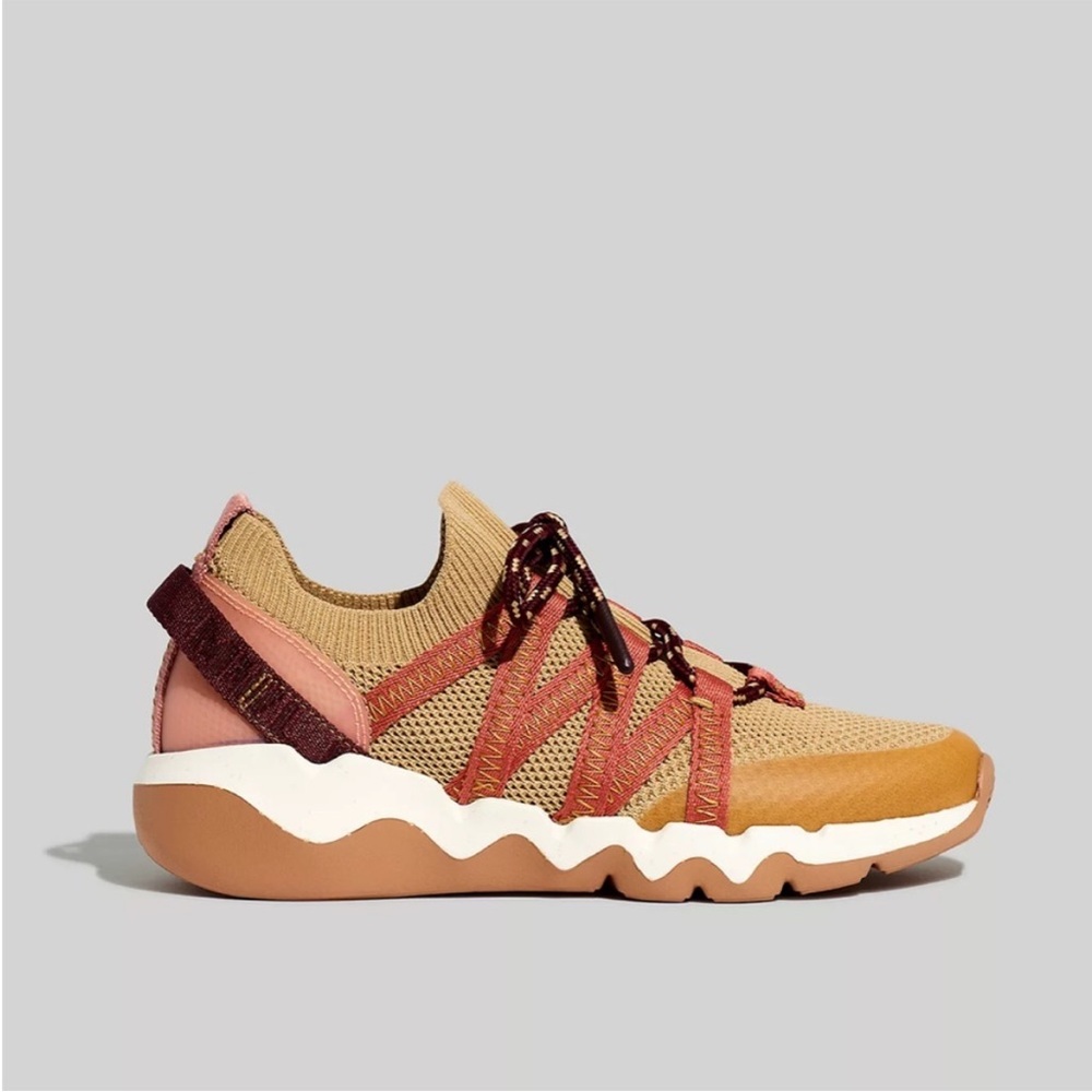 Women’s Knit Sneakers